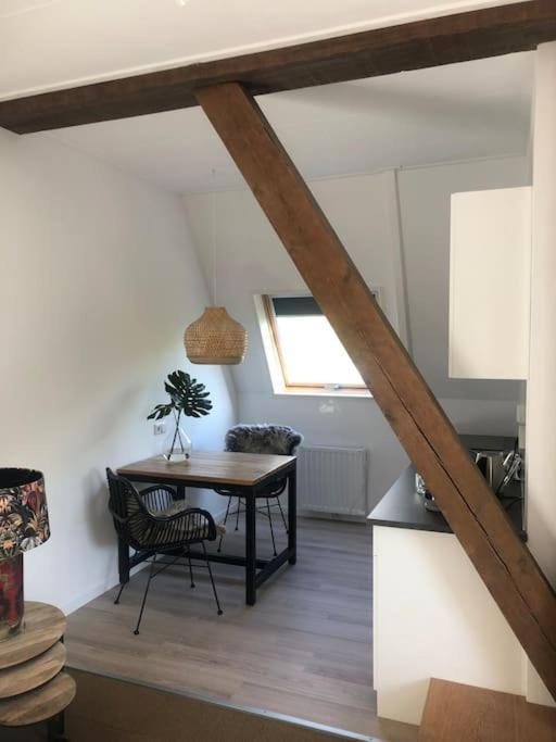 Rustig Logeerverblijf Aan De Rand Van De Stad Lekkum Exteriör bild